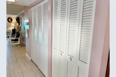 511 Lakeside Drive, Bradenton, FL 34210 - Photo 17