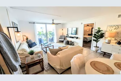 101 S Gulfstream Avenue #7E, Sarasota, FL 34236 - Photo 9