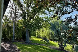 1867 Batello Dr, Venice, FL 34292 - Photo 33