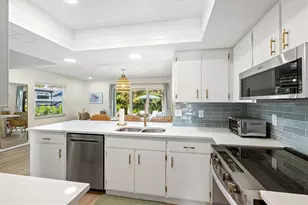 2641 Hyde Park St, Sarasota, FL 34239 - Photo 19