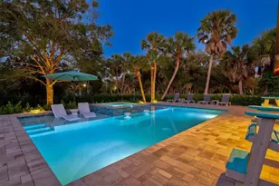 2641 Hyde Park St, Sarasota, FL 34239 - Photo 1