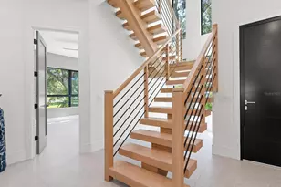 2467 Hyde Park St, Sarasota, FL 34239 - Photo 17