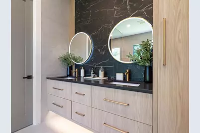 2467 Hyde Park Street, Sarasota, FL 34239 - Photo 15