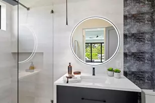 2467 Hyde Park St, Sarasota, FL 34239 - Photo 27