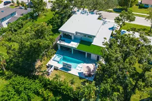 2467 Hyde Park St, Sarasota, FL 34239 - Photo 31