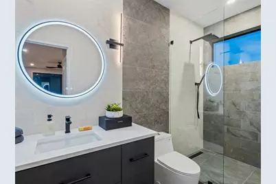 2467 Hyde Park Street, Sarasota, FL 34239 - Photo 33