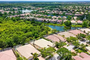 7639 Pesaro Dr, Sarasota, FL 34238 - Photo 5