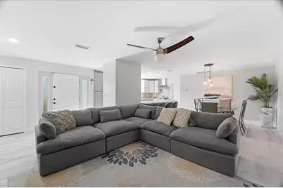 1023 El Valle Avenue, Fort Myers, FL 33919 - Photo 9