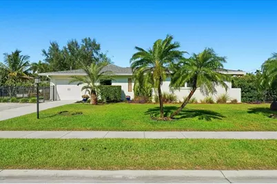 1023 El Valle Avenue, Fort Myers, FL 33919 - Photo 1