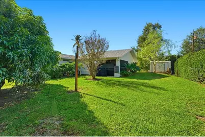 1023 El Valle Avenue, Fort Myers, FL 33919 - Photo 41