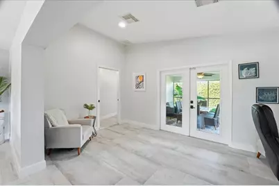 1023 El Valle Avenue, Fort Myers, FL 33919 - Photo 11