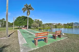 3585 Lake Bayshore Dr, Bradenton, FL 34205 - Photo 35