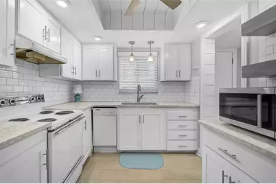 3585 Lake Bayshore Drive #J-301, Bradenton, FL 34205 - Photo 3