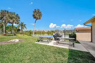 3585 Lake Bayshore Dr, Bradenton, FL 34205 - Photo 41