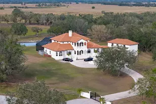 1450 Bern Creek Loop, Sarasota, FL 34240 - Photo 3