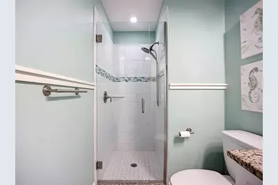 313 58th Street #B, Holmes Beach, FL 34217 - Photo 23