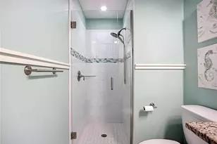 313 58th St, Holmes Beach, FL 34217 - Photo 23