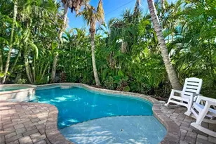 313 58th St, Holmes Beach, FL 34217 - Photo 45