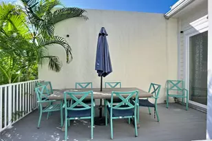 313 58th St, Holmes Beach, FL 34217 - Photo 41