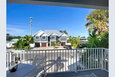 313 58th Street #B, Holmes Beach, FL 34217 - Photo 35