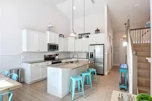 313 58th St, Holmes Beach, FL 34217 - Photo 11