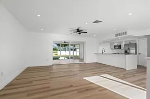 3535 Village Green Dr, Sarasota, FL 34239 - Photo 13