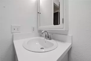 301 Palm Ave, Anna Maria, FL 34216 - Photo 15