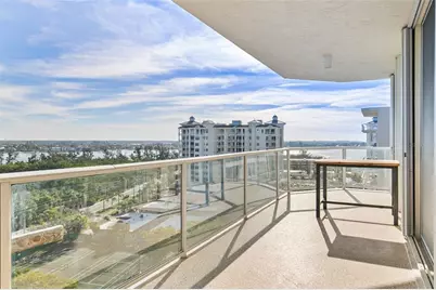 1800 Benjamin Franklin Drive #B1007, Sarasota, FL 34236 - Photo 5
