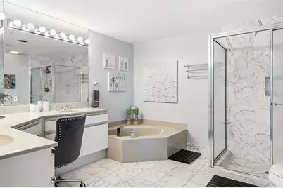 1800 Benjamin Franklin Drive #B1007, Sarasota, FL 34236 - Photo 21