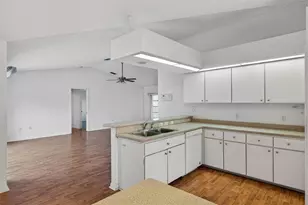 27334 Oruro Dr, Punta Gorda, FL 33983 - Photo 11