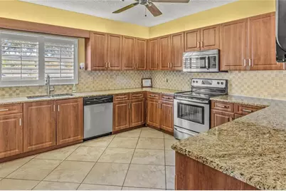 4460 Fairways Boulevard #107, Bradenton, FL 34209 - Photo 33