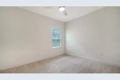 10105 Canaveral Circle, Sarasota, FL 34241 - Photo 33