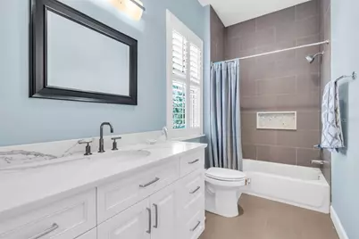 2224 Tami Sola Street, Sarasota, FL 34237 - Photo 29