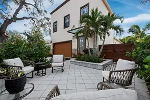 2224 Tami Sola St, Sarasota, FL 34237 - Photo 51