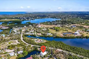 1015 Bayshore Dr, Terra Ceia, FL 34250 - Photo 59