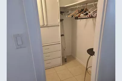 2763 Woodgate Lane #207, Sarasota, FL 34231 - Photo 9