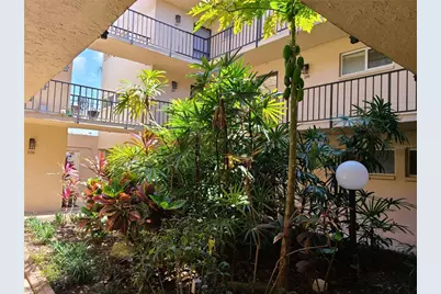 2763 Woodgate Lane #207, Sarasota, FL 34231 - Photo 13