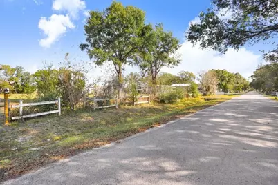 4005 SW Timberwood Drive, Lakeland, FL 33811 - Photo 9