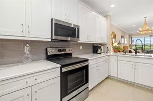 13725 Messina Loop, Bradenton, FL 34211 - Photo 9