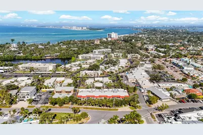 137 Avenida Messina #2, Sarasota, FL 34242 - Photo 39