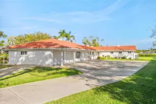 211 Louella Ln, Nokomis, FL 34275 - Photo 3