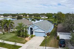 2252 Colville Chase Dr, Ruskin, FL 33570 - Photo 5