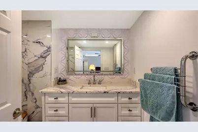 1750 Benjamin Franklin Drive #9F, Sarasota, FL 34236 - Photo 33