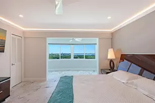 1750 Benjamin Franklin Dr, Sarasota, FL 34236 - Photo 29