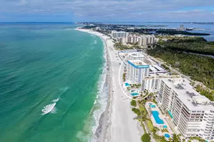 1750 Benjamin Franklin Dr, Sarasota, FL 34236 - Photo 7