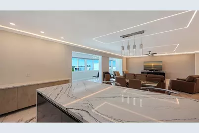 1750 Benjamin Franklin Drive #9F, Sarasota, FL 34236 - Photo 23