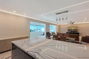 1750 Benjamin Franklin Dr, Sarasota, FL 34236 - Photo 23