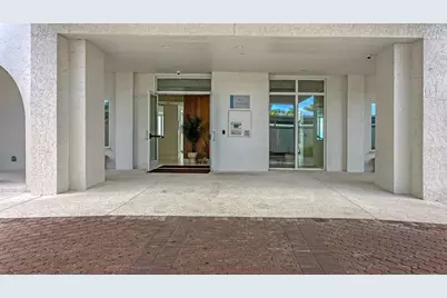 1750 Benjamin Franklin Drive #9F, Sarasota, FL 34236 - Photo 5