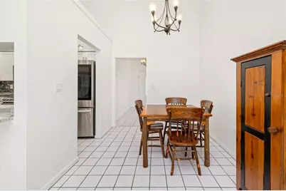 5742 Forester Oak Court, Sarasota, FL 34243 - Photo 17