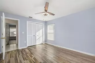 5742 Forester Oak Ct, Sarasota, FL 34243 - Photo 41